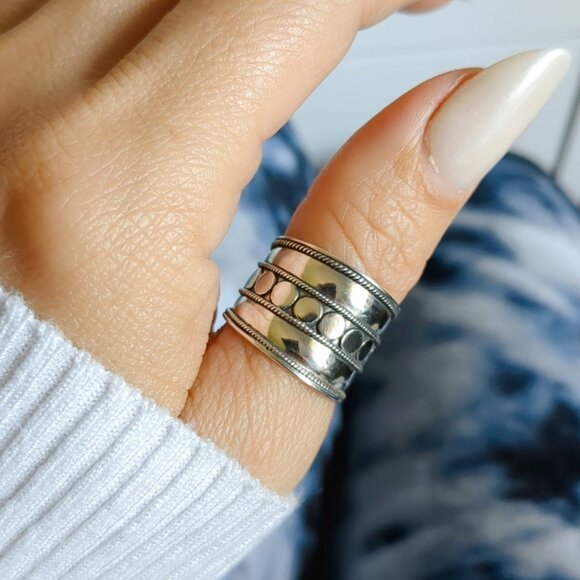 Concave Bali Ring, Sterling Silver Ring, Wide Light Band Ring, Statement Ring - Picture 8 of 10